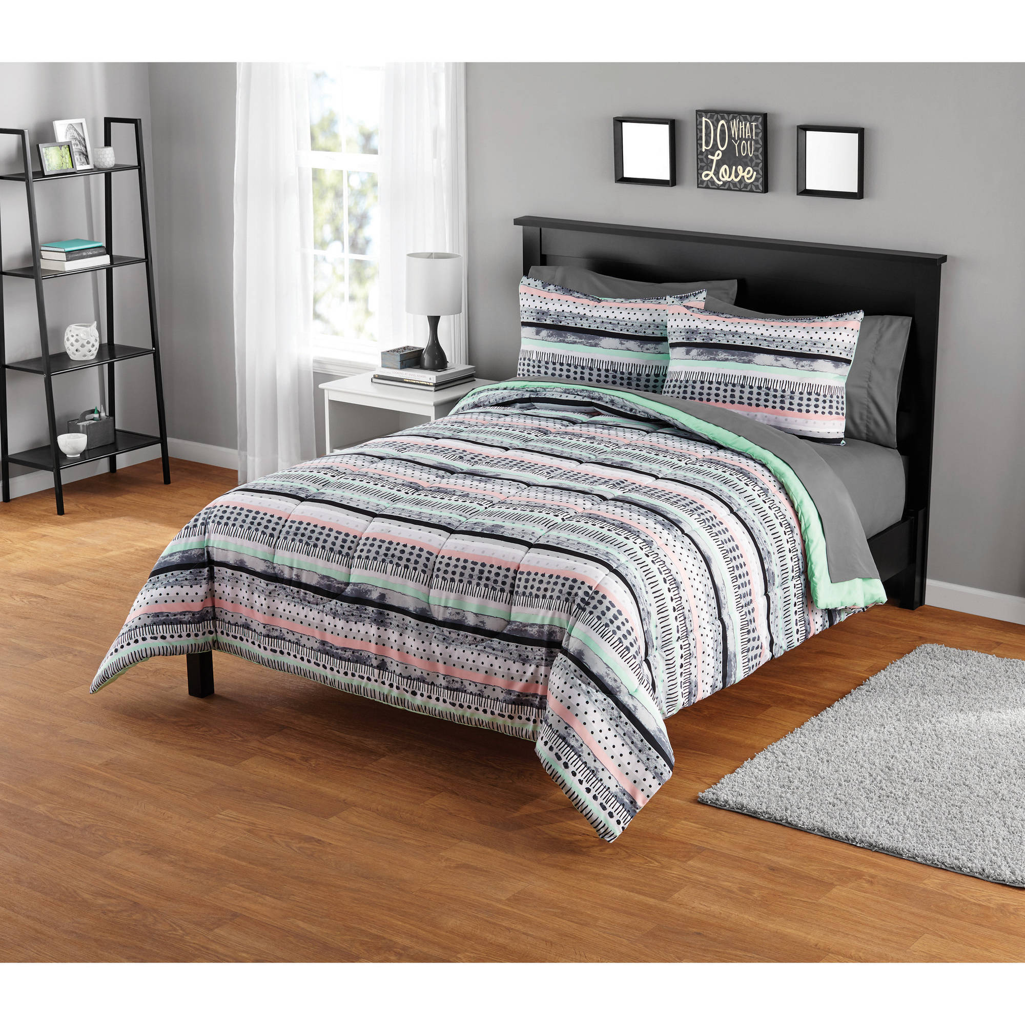 Your Zone Mida Stripe Comforter Set