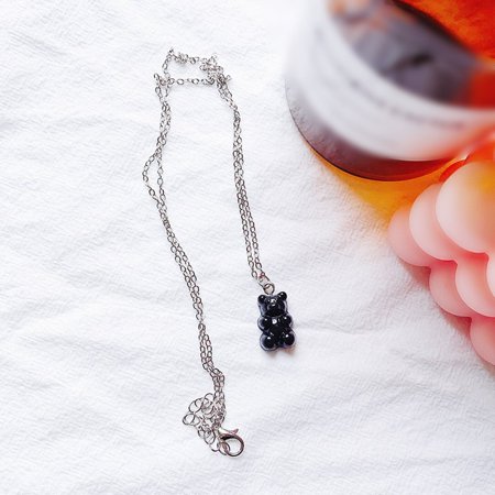 Gift Cute Colorful Bear Gummy Necklace Korean Clavicle Chain Korean Version Female Noble Temperament Pendant Gifts for Her