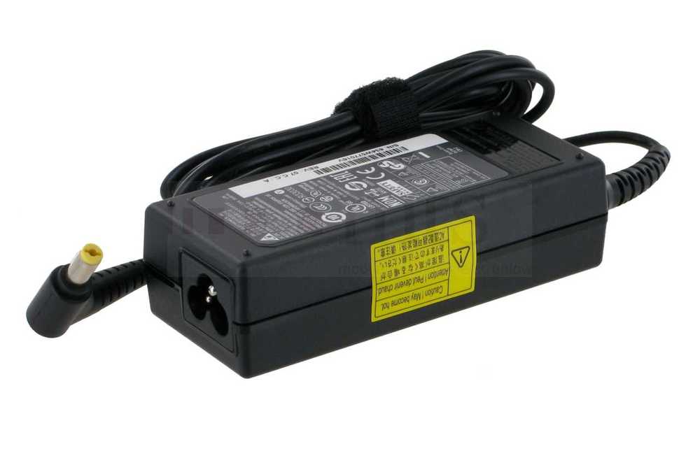 Original Netzteil 19V 65W / Acer Aspire 5513
