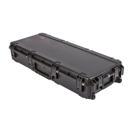 ISeries 4719-8 Waterproof Utility Case W/Wheels