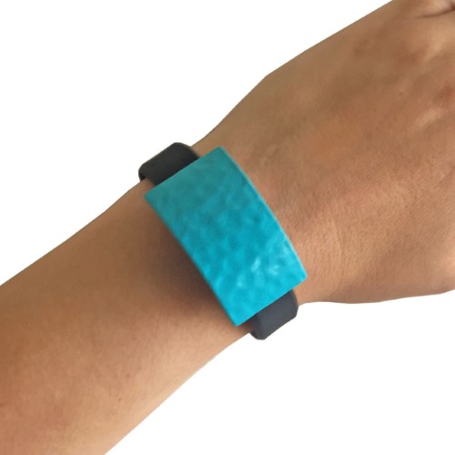 The ROXANNA Charm in Teal-Fitbit Charge/Charge HR