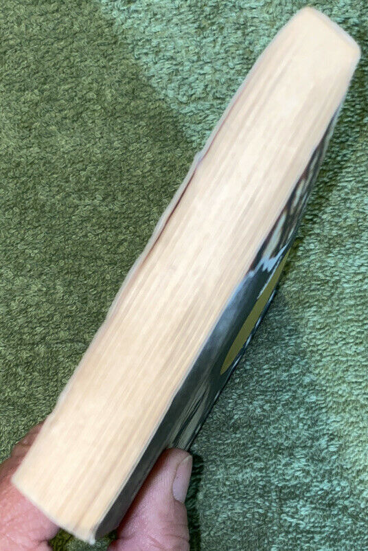 The Giver by Lois Lowry (PB, 2002) thumbnail