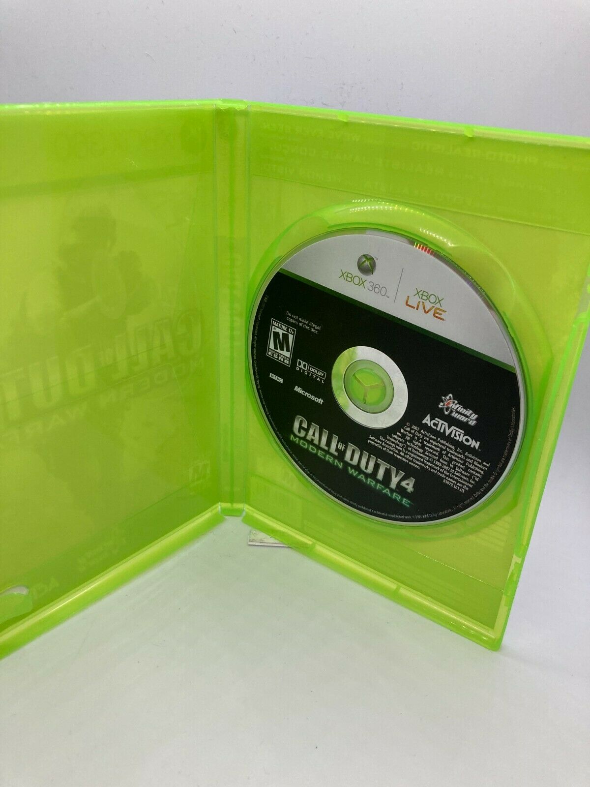 Restored Call of Duty 4: Modern Warfare - Xbox 360 (Refurbished) thumbnail