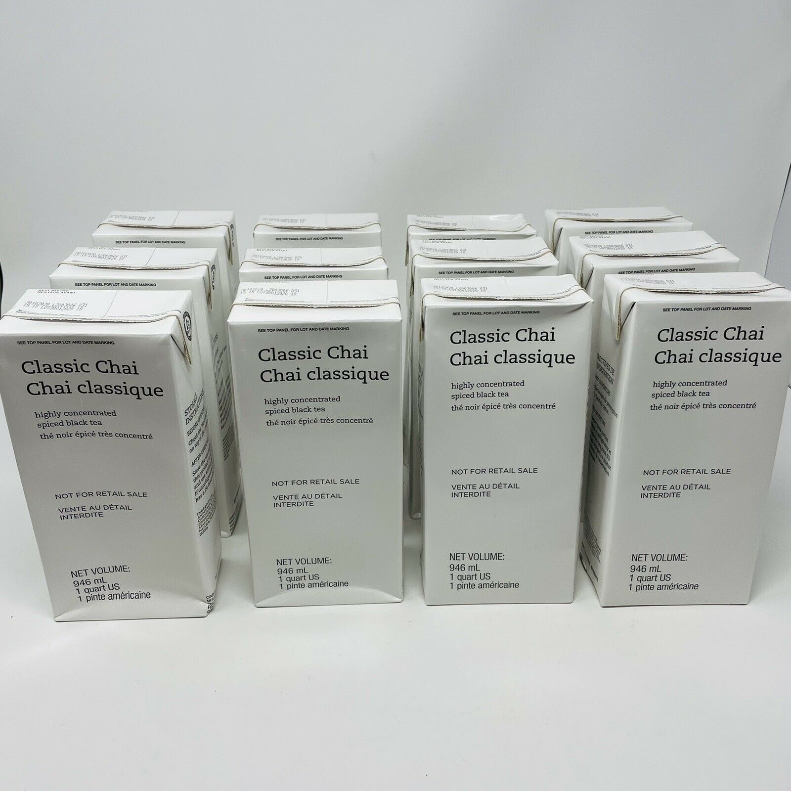 STARBUCKS Classic Chai Concentrated Spiced Black Tea Latte 1QT-12 Pack 10/2020 thumbnail