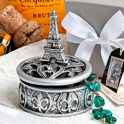 Eiffel Tower Design Curio Box Favors