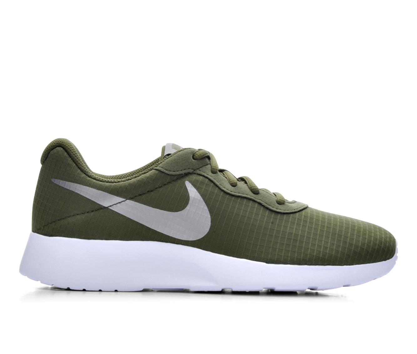 Women's Nike Tanjun SE Sneakers (Green - Size 10)