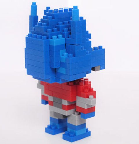 LOZ Li Chi Creative Diamond Particles Assembled Lego Bricks Character Doll Series Optimus 9335 thumbnail