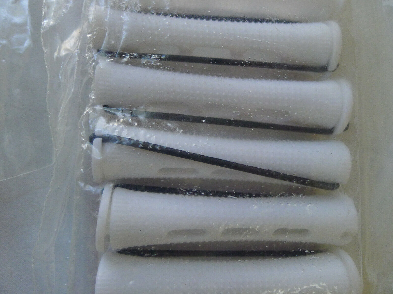 Lot Chi Short White Perm Rods 7/16