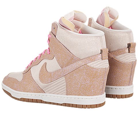 Nike Women's Dunk Sky High VNTG - Desert Sand / Polarized Pink-Sail, 10 B US thumbnail