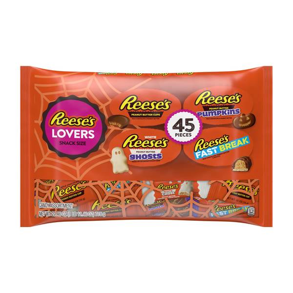 REESE'S Assorted Milk Chocolate, White Creme Peanut Butter Snack Size Candy, Halloween, 27.46 Oz, Variety Bag (55 Pieces) | CVS