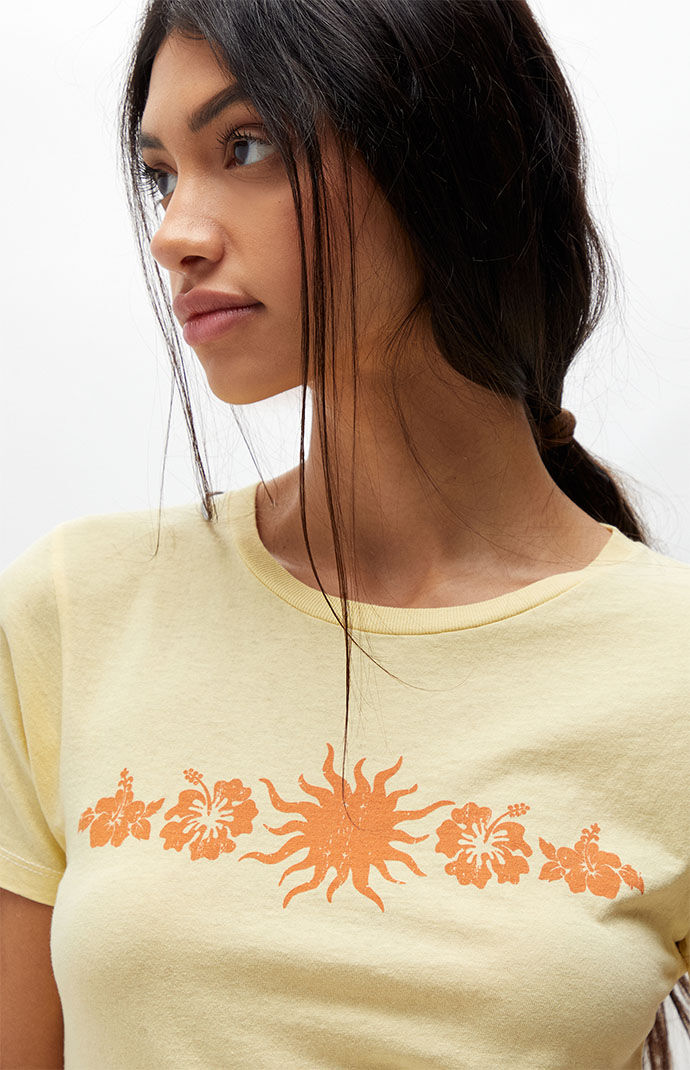 Golden Hour Womens Hawaiian Florals T-Shirt - Yellow Size Small thumbnail