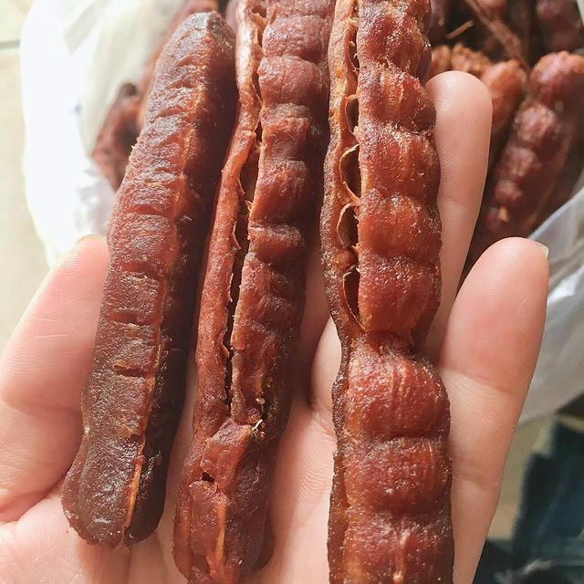 Seedless Dried Sweet Tamarind 100% Natural Fruit Snack No Sugar Added 200g. thumbnail