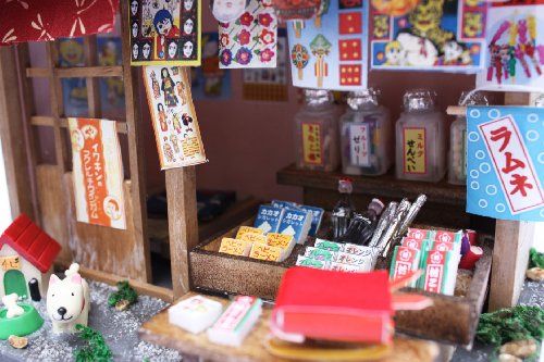 Billy Handicraft Doll's House Kit Japan Showa Series Kit Cheap Candy Shop 8532 thumbnail
