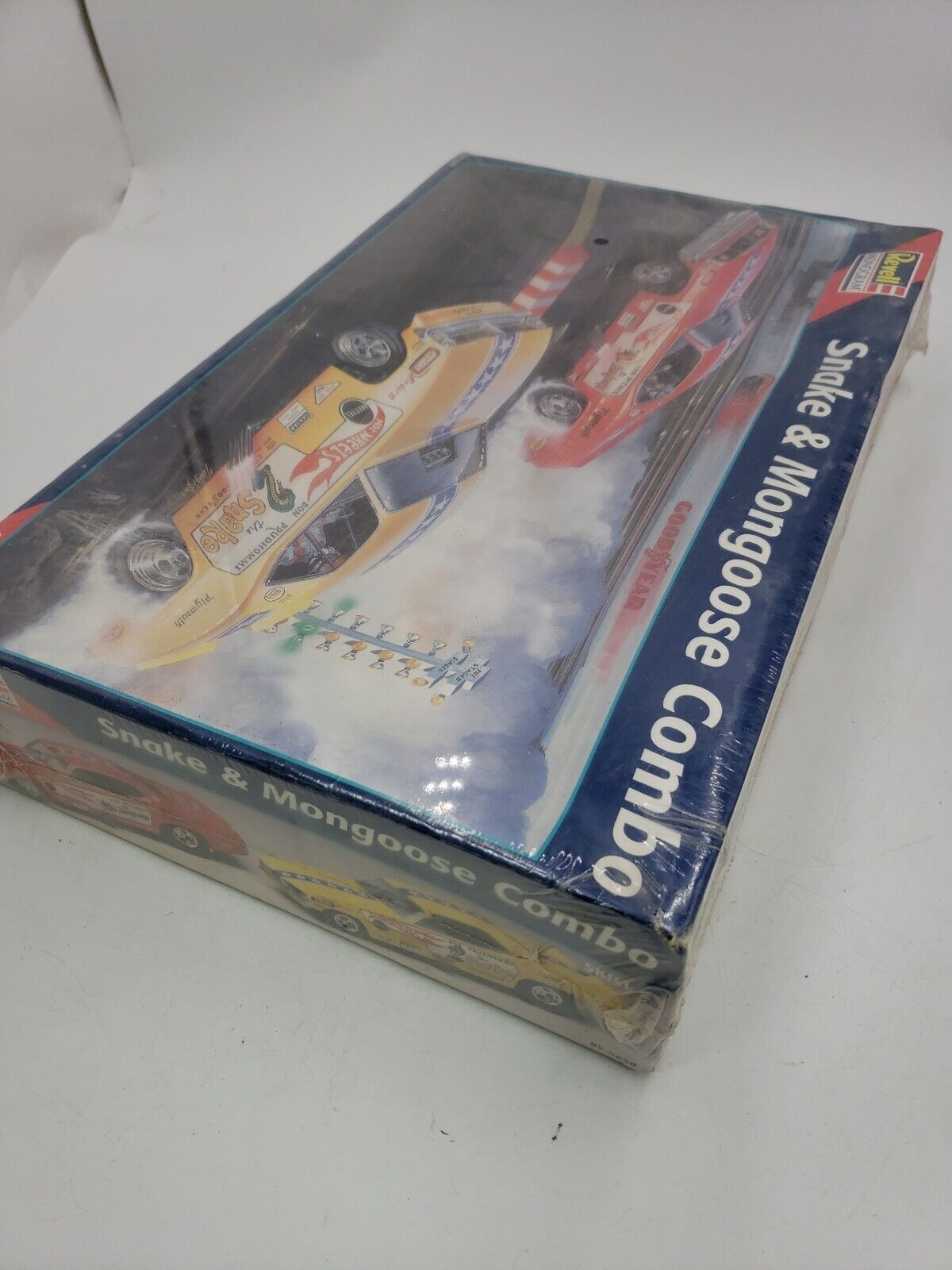 NEW Revell Monogram Model Kit Snake & Mongoose Combo 1:24 Scale #85-6858 thumbnail