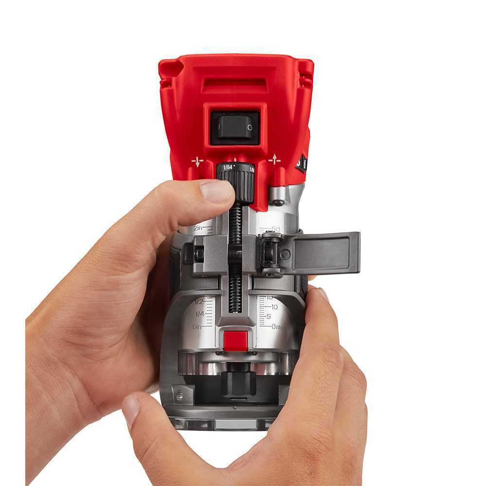 Milwaukee 2723-20 M18 FUEL Cordless Compact Router + (2) 5.0 Ah Batteries thumbnail