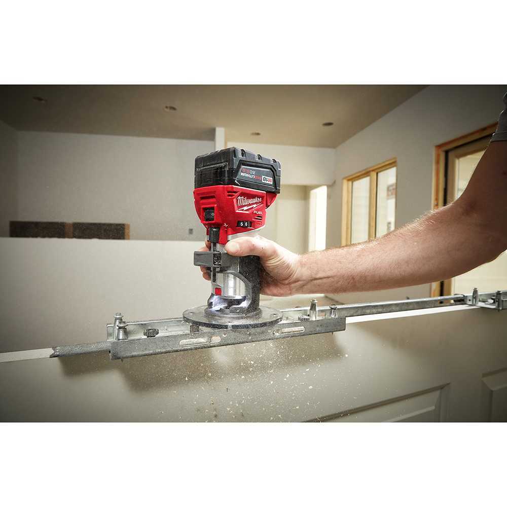 Milwaukee 2723-20 M18 FUEL Cordless Compact Router + (2) 5.0 Ah Batteries thumbnail