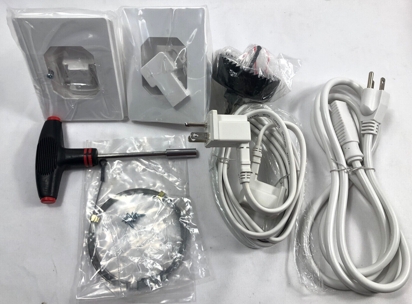 Metra - Helios in-Wall Power Outlet Relocation Kit - Multi