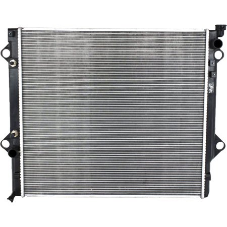 4RUNNER 03-09 / FJ CRUISER 07-12 RADIATOR  6 Cyl