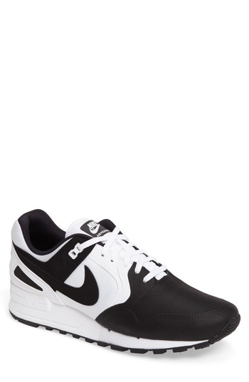 Men's Nike Air Pegasus 89 Prm Se Sneaker, Size 10 M - White