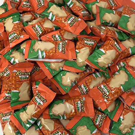 Reeses Holiday Peanut Butter Trees  White Chocolate  for Christmas Parties  Stocking Stuffers  Candy Gifts  60 Pieces