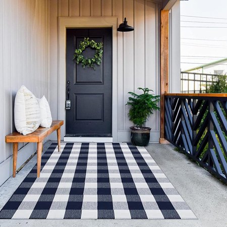 Cotton Buffalo Plaid Rug  4 X 6  Navy Blue and White Outdoor Rug Front Door Decorative Mat  Hand-Woven Foldable Rug for Layered Door Mats Washable Car
