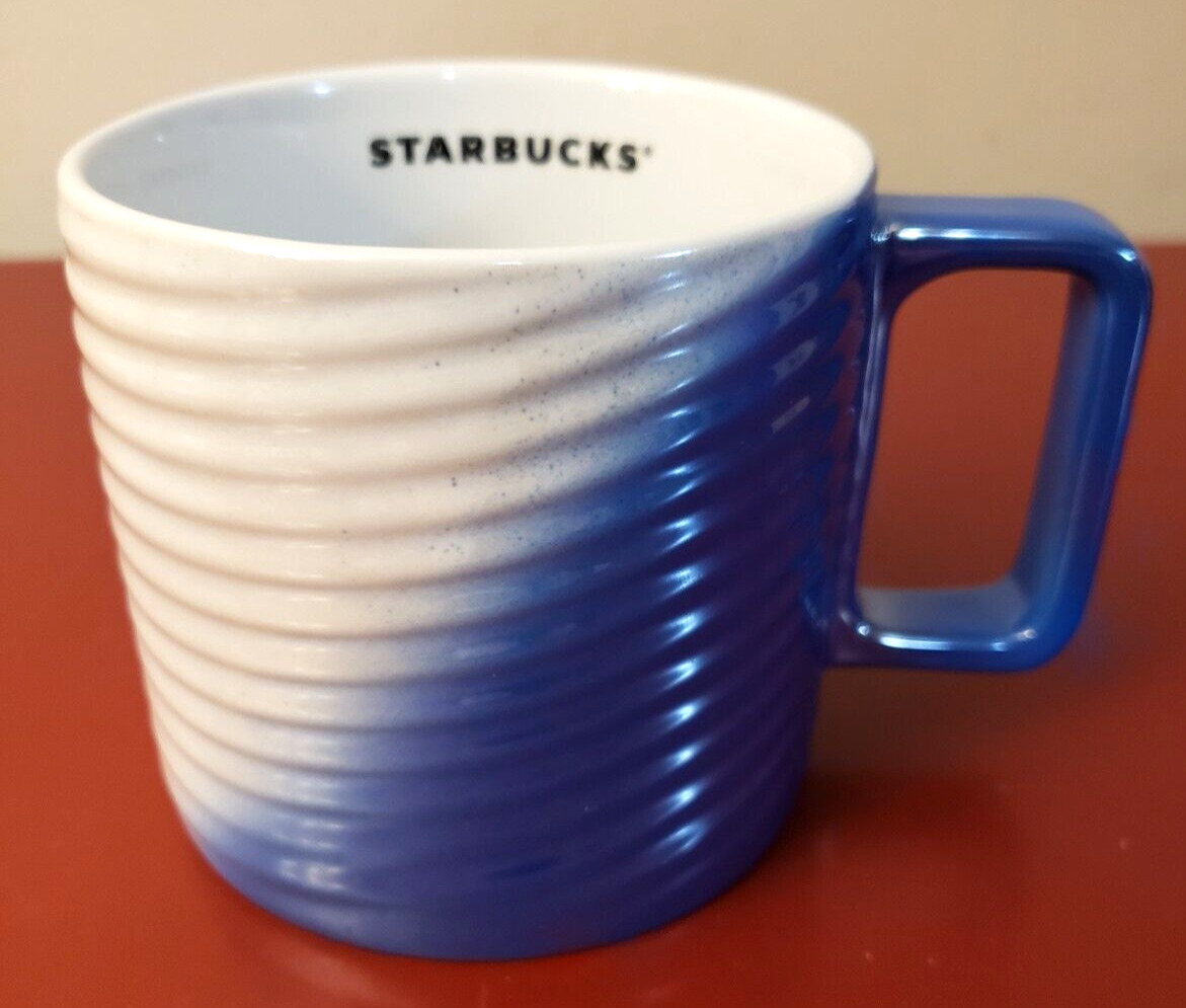 STARBUCKS MUG BLUE/WHITE TEXTURED TWIST DIAGONAL OMBRE CERAMIC 12 OZ. Yr.2022