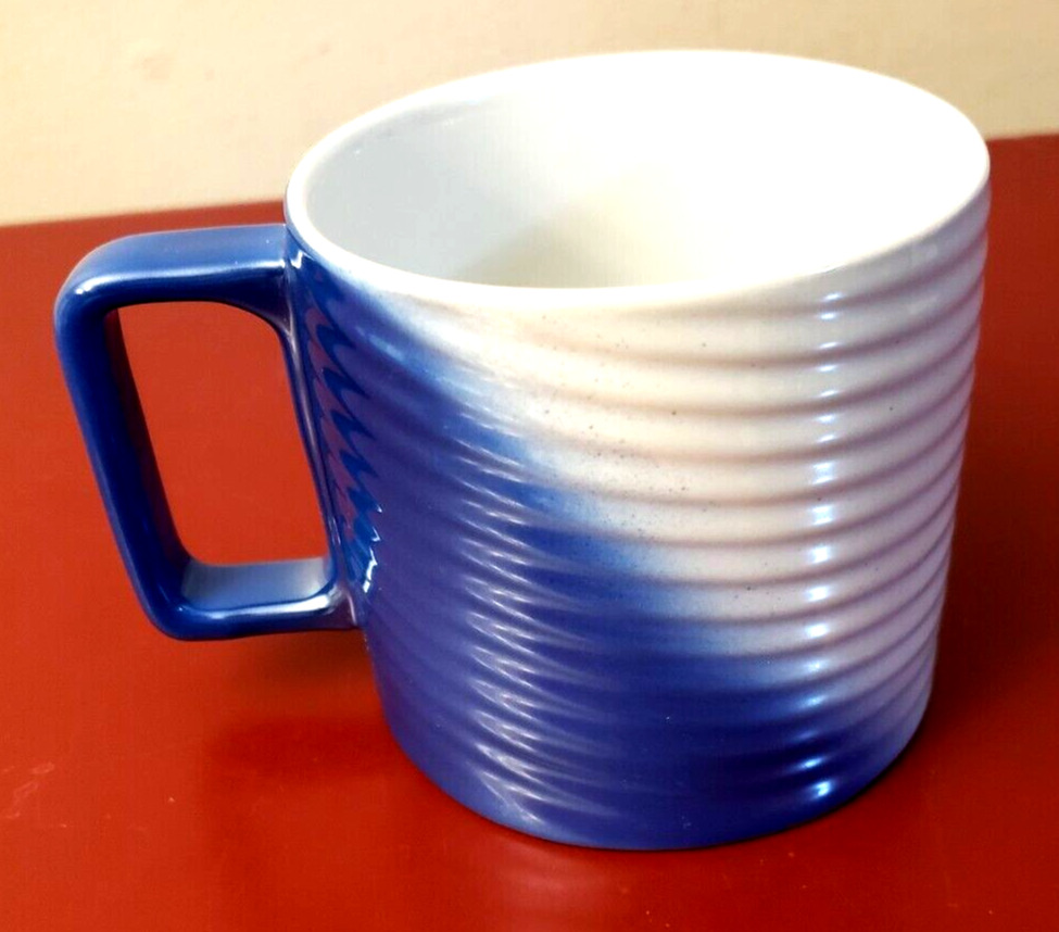 STARBUCKS MUG BLUE/WHITE TEXTURED TWIST DIAGONAL OMBRE CERAMIC 12 OZ. Yr.2022 thumbnail