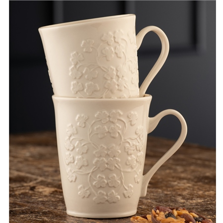 Belleek Classic Field of Shamrock Mugs Set of 2 thumbnail