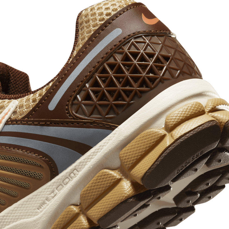 Nike Zoom Vomero 5 Wheat Grass Cacao Wow - UK 6 (EU 39) thumbnail