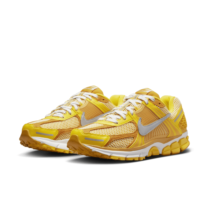 Nike Zoom Vomero 5 Yellow Ochre - UK 6 (EU 40) thumbnail