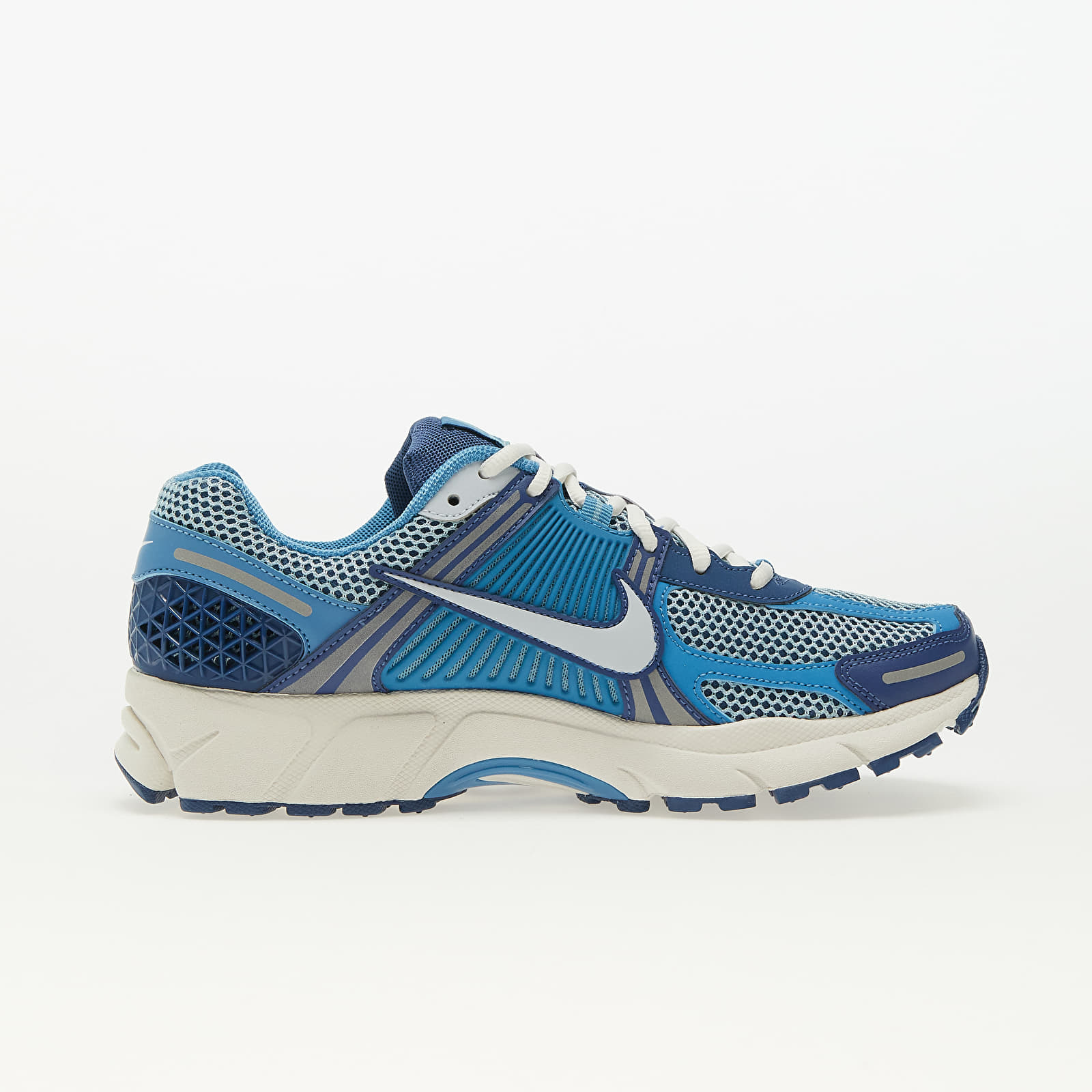 Nike Zoom Vomero 5 Mystic Navy Worn Blue - UK 6.5 thumbnail