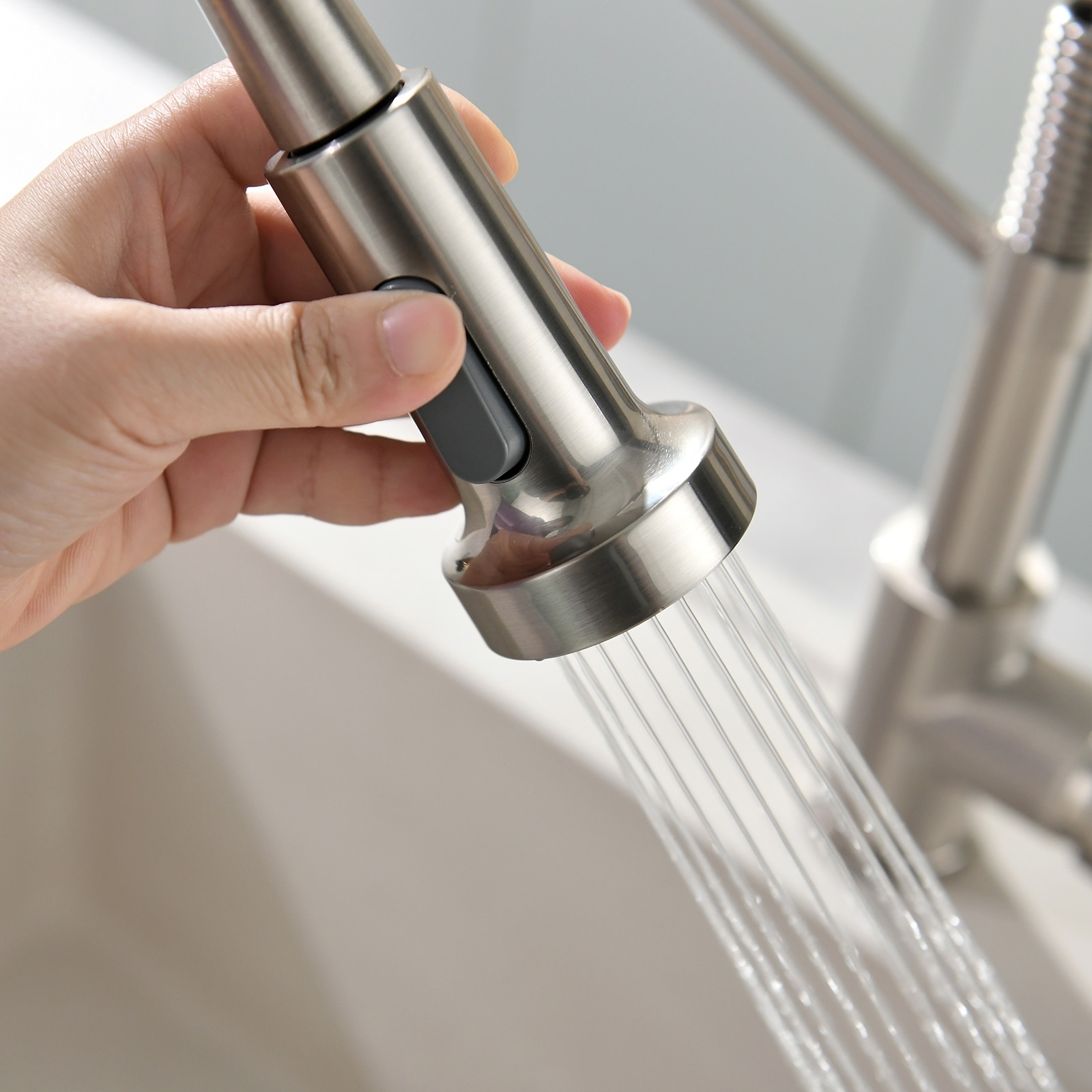 Topcraft Single Handle Pulldown Sprayer Single Hole Kitchen Faucet thumbnail