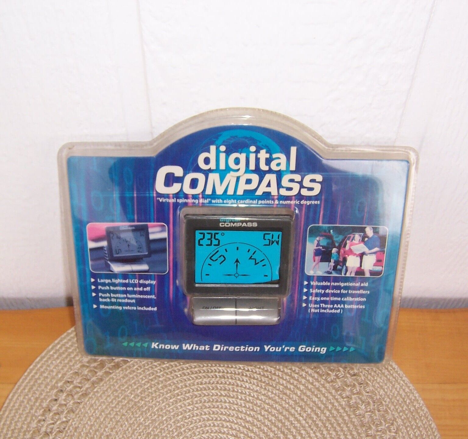 New Sealed Package Digital Compass Virtual Spinning Dial Distributed Swc