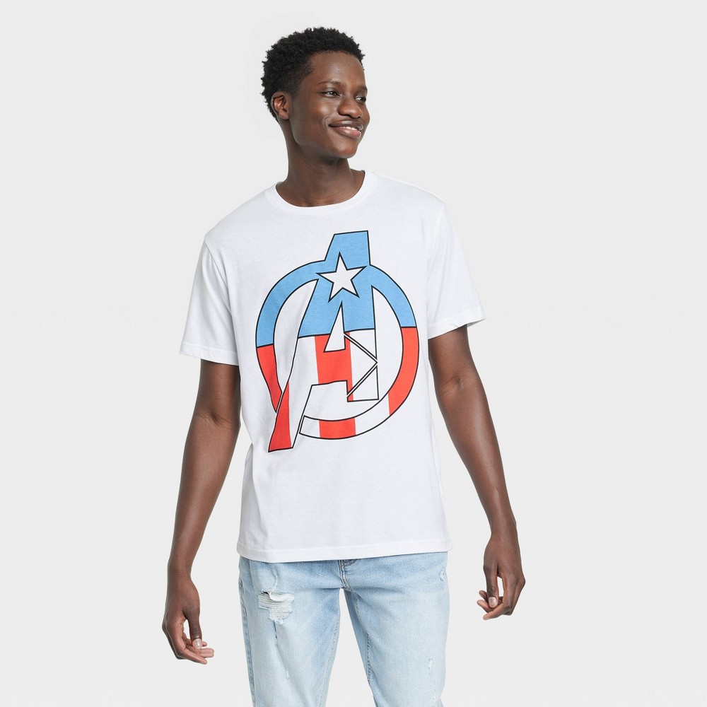 Men's Marvel Avengers Short Sleeve Graphic T-Shirt - White L