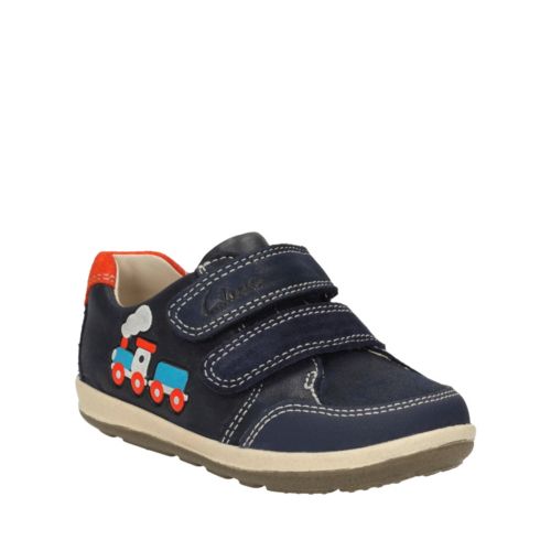 Clarks Boys Softly Tom Fst in Navy Leather, 4.5 Wide