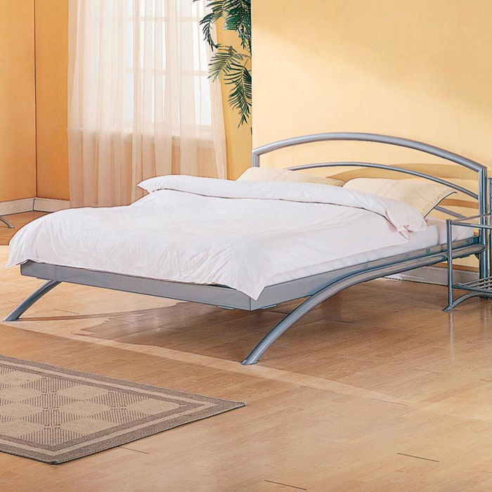 Robbinsville Contemporary Metal Platform Bed with Curved Headboard