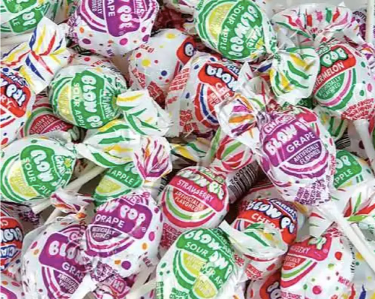Charms Blow Pop Bubble Gum Filled Lollipop Candy Assorted Fruit Flavors Bulk Individually Wrapped Candy (3 Pound)