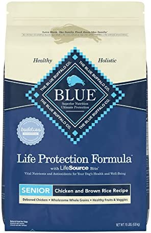 Blue Buffalo Life Protection Formula Natural Senior Dry Dog Food  Chicken and Brown Rice 15-lb Dry Dog Food 15 Pound (Pack of 1)
