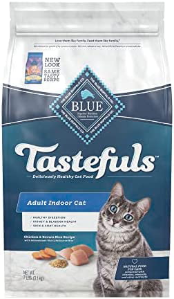 Blue Buffalo Tastefuls Indoor Natural Adult Dry Cat Food  Chicken 7lb Bag Chicken & Brown Rice 7 Pound (Pack of 1)