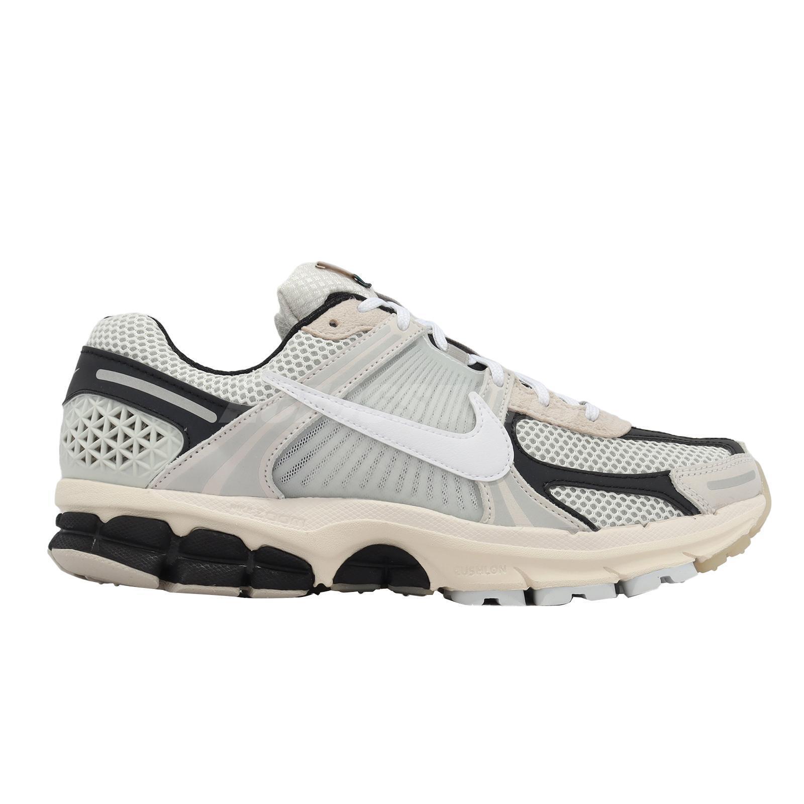 Nike Zoom Vomero 5 Supersonic Light Bone Black - UK 8 thumbnail