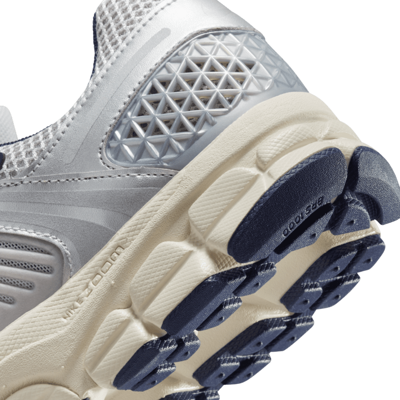 Nike Zoom Vomero 5 Pure Platinum Laser Orange - UK 6.5 thumbnail
