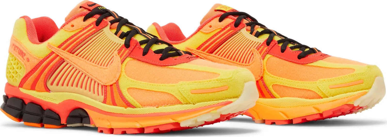 Nike Zoom Vomero 5 Doernbecher - UK 6 (EU 40) thumbnail