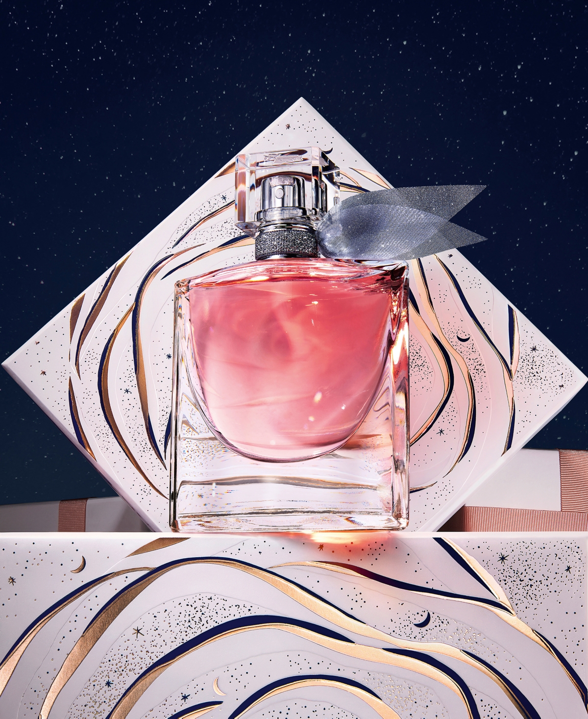 Lancome La Vie Est Belle Traveler Gift Set ($119 Value) thumbnail