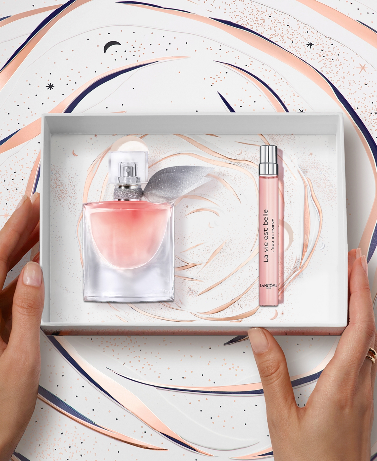 Lancome La Vie Est Belle Traveler Gift Set ($119 Value) thumbnail