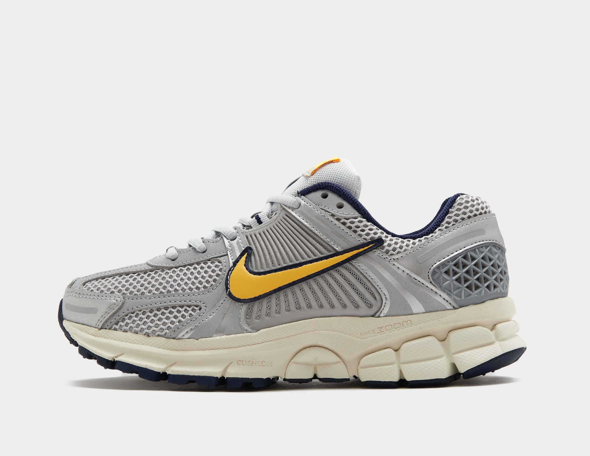 Nike Zoom Vomero 5 Pure Platinum Laser Orange - UK 3.5