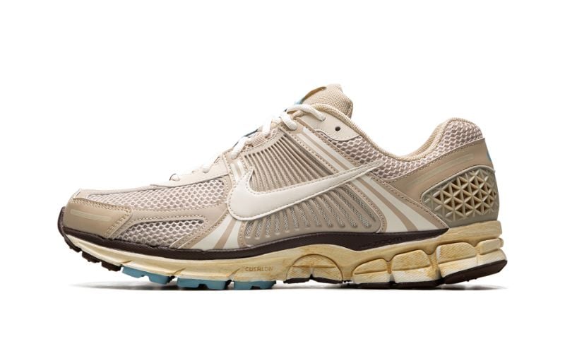 Nike Zoom Vomero 5 Oatmeal (Women's) - UK 5