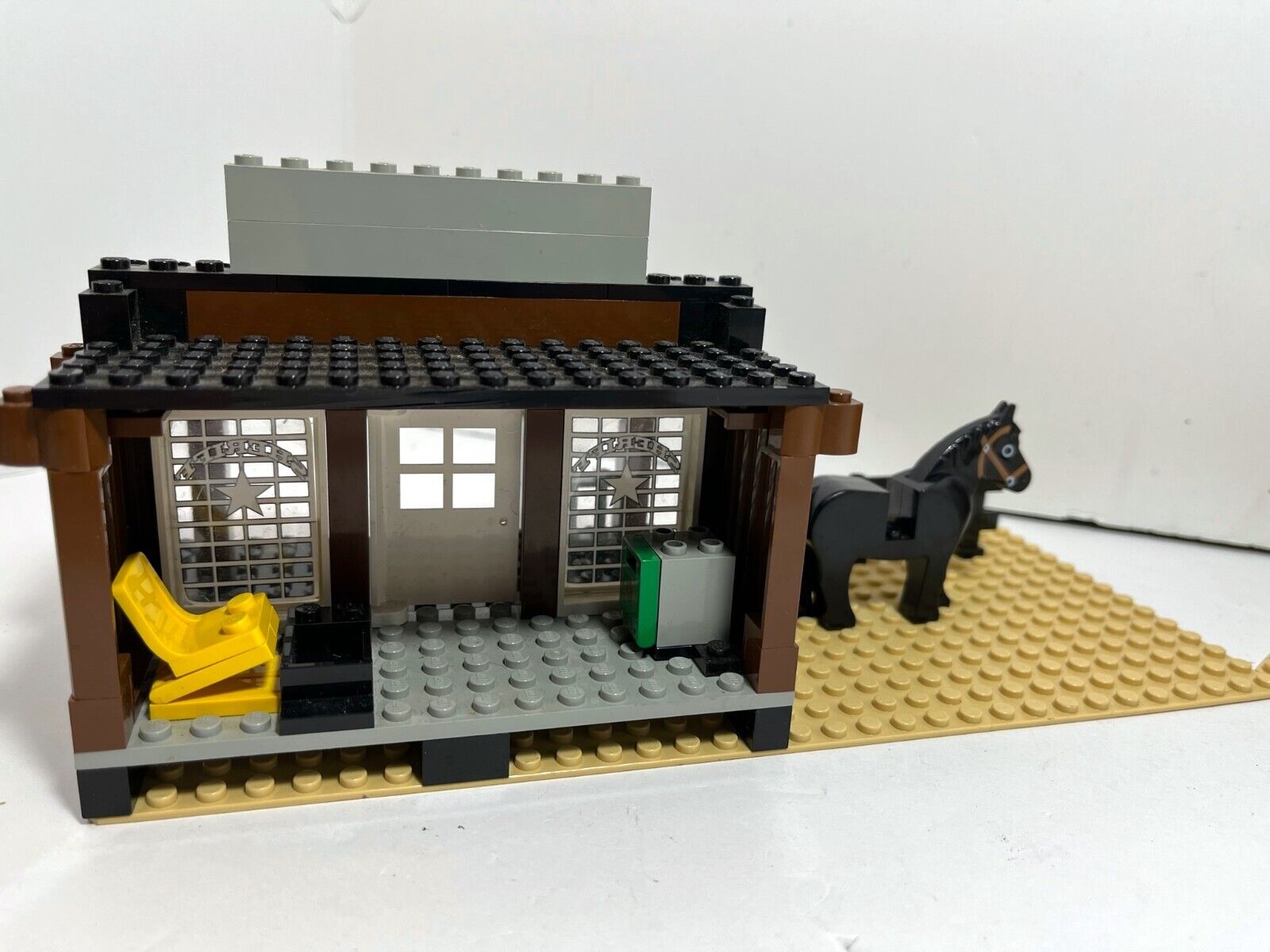 LEGO Western: Cowboys: Partial Sheriff's Lock- up 6755 + Store 6765 thumbnail