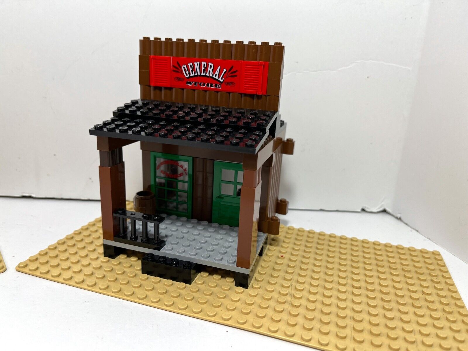 LEGO Western: Cowboys: Partial Sheriff's Lock- up 6755 + Store 6765 thumbnail