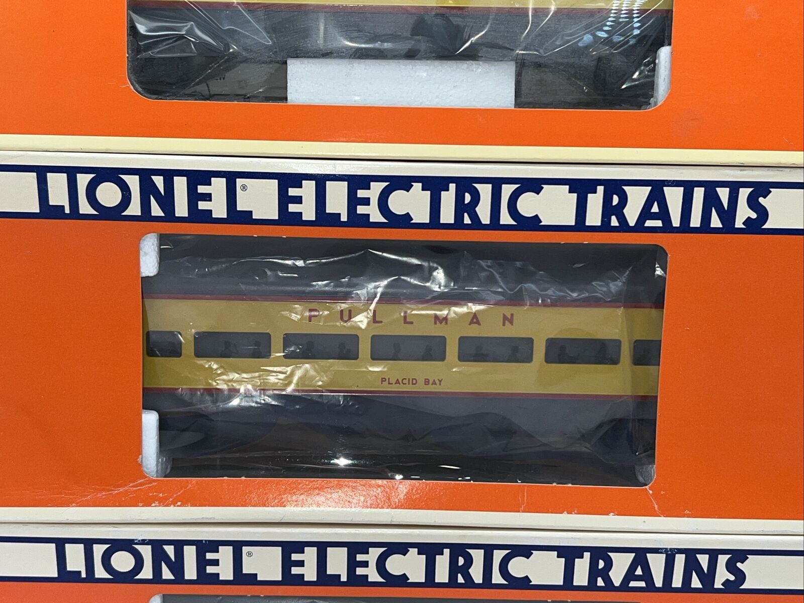 Lionel Union Pacific 15” Aluminum 8 Car Passenger Set O Used 6-9545-49 7210 up thumbnail