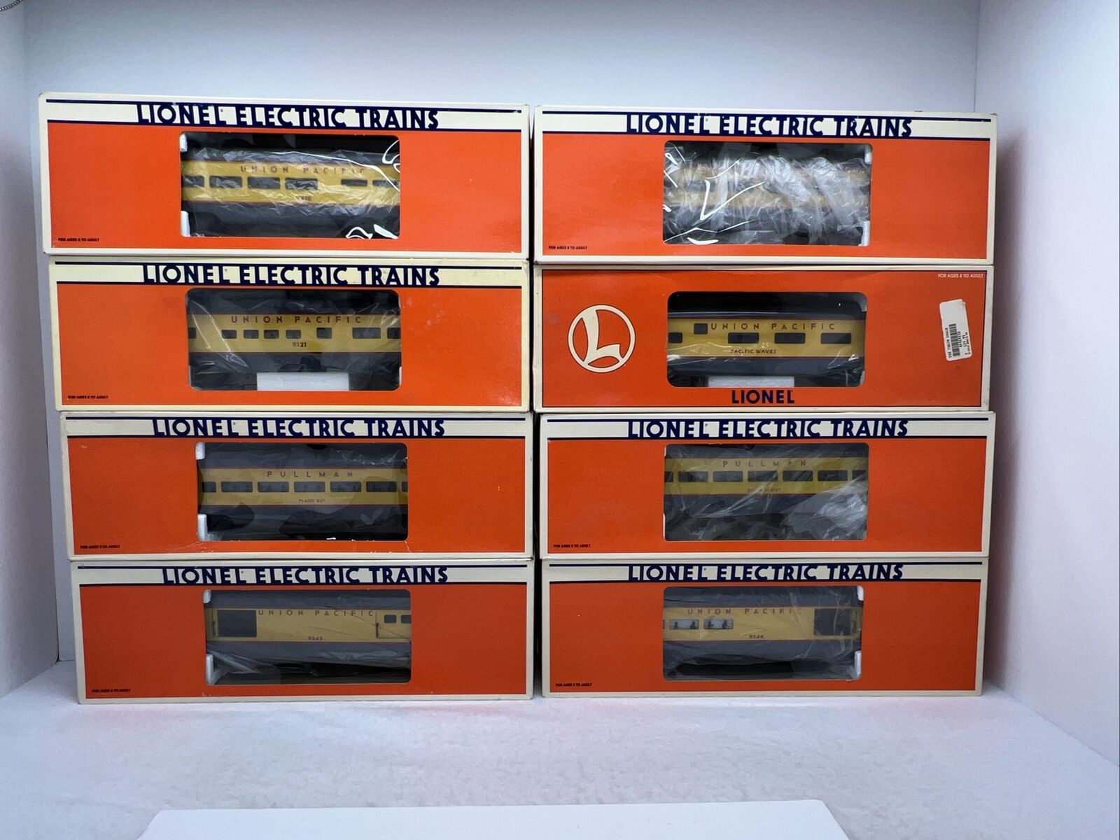 Lionel Union Pacific 15” Aluminum 8 Car Passenger Set O Used 6-9545-49 7210 up thumbnail